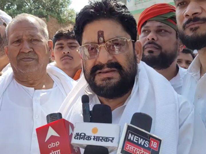 SP MLA jai kishan sahu said neither Shaista Parveen, nor Afshan Ansari is criminal ann UP Politics: सपा विधायक बोले- 'ना शाइस्ता परवीन अपराधी है, ना अफशां अंसारी अपराधी है, इन्हें तो घसीटा...'