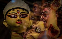 Durga Puja : বৈশাখের শুরুতেই কুমোরটুলি থেকে সেজেগুজে দুর্গা পাড়ি দিলেন অস্ট্রেলিয়ায়, দেখুন ছবি