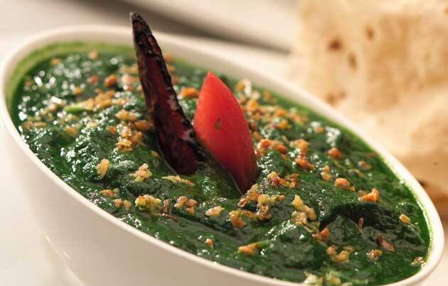 Make delicious restaurant-like garlic spinach vegetable at home Lehsuni Palak: ઘરે બનાવો રેસ્ટોરન્ટ જેવું લહસુની પાલકનું શાક... આંગળીઓ ચાટતા રહી જશે લોકો
