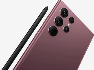 50 हजार में मिल रहा 72,999 की कीमत वाला Galaxy S22, आपको इसे खरीदना चाहिए या नहीं?