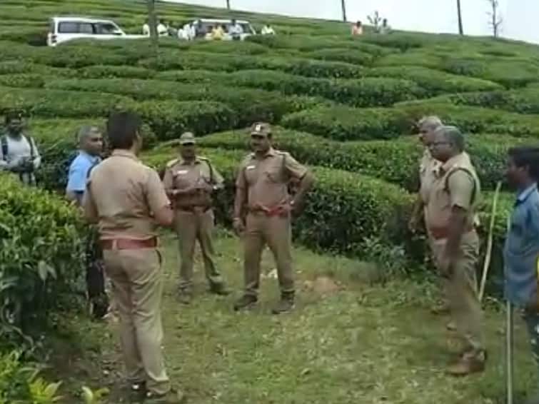 Two north indian workers was injured after being attacked by a leopard in Valparai Valparai: வால்பாறையில் சிறுத்தை தாக்கி இருவர் படுகாயம் - வெளியில் நடமாட மக்கள் அச்சம்..! விரைவில் பிடிக்க கோரிக்கை..!
