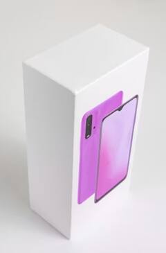 Phone Storage Full... ਜਾਣੋ ਫੋਨ 'ਚ ਸਪੇਸ ਬਨਾਉਣ ਦਾ ਸਹੀ ਤਰੀਕਾ, ਬੇਮਤਲਬ ਕੰਮ ਵਾਲੀਆਂ ਫਾਈਲਾਂ ਜਾਂ ਐਪਸ ਨੂੰ ਡਿਲੀਟ ਕਰਨਾ ਸਮਝਦਾਰੀ ਨਹੀਂ