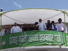 Eid 2023: ईद पर सियासी संदेश, ईदगाह में एक साथ दिखे अखिलेश यादव और ब्रजेश पाठक के अलावा कई BJP नेता