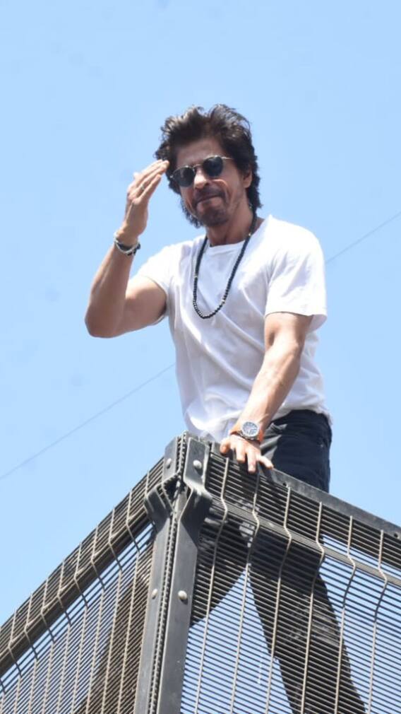 শাহরুখের ইদের শুভেচ্ছা