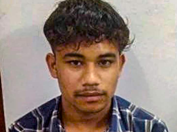 Atiq Ahmed murder case Arun Maurya Family Birthday on 1 January register on Ration Card अतीक अहमद हत्याकांड: आरोपी अरुण के परिवार में सबका एक जनवरी को जन्मदिन, राशन कार्ड से हुआ खुलासा