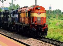 Indian Railway: ਭਾਰਤ ਦਾ ਸਭ ਤੋਂ ਲੰਬਾ ਰੇਲ ਮਾਰਗ, ਰਾਹ 'ਚ ਆਉਂਦੇ 9 ਸੂਬਿਆਂ ਦੇ 59 ਰੇਲਵੇ ਸਟੇਸ਼ਨ, ਵੇਖੋ ਤਸਵੀਰਾਂ...