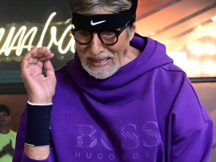 amitabh bachchan got blue tick on twitter see the reaction Twitter Blue Tick: अमिताभ बच्चन ने ट्विटर पर ब्लू टिक वापस मिलने पर किया ट्वीट, बोले- 'इ, लेओ और मुसीबत आई गई...'