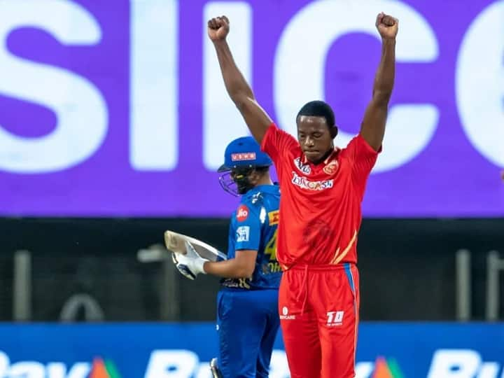 PBKS vs MI Interesting Facts Key Battles Players to Watch out for Kagiso Rabada Rohit Sharma PBKS vs MI: रबाडा के सामने ज्यादा देर नहीं टिकते रोहित और सूर्यकुमार, पंजाब-मुंबई मैच से पहले जानें 5 रोचक फैक्ट्स