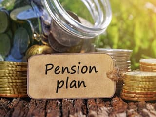 Retirement Planning: રિટાયરમેંટ બાદ પૈસાનું નહીં રહે કોઈ ટેંશન, આ સ્કિમમાં કરો રોકાણ
