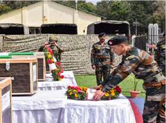 Poonch Terror Attack: ਨਮ ਹੋਈਆਂ ਅੱਖਾਂ, ਪੁੰਛ ਸ਼ਹੀਦਾਂ ਦੀ ਅੰਤਿਮ ਯਾਤਰਾ 'ਚ ਗੂੰਜੇ 'ਭਾਰਤ ਮਾਤਾ ਕੀ ਜੈ' ਦੇ ਨਾਅਰੇ, ਵੇਖੋ ਤਸਵੀਰਾਂ