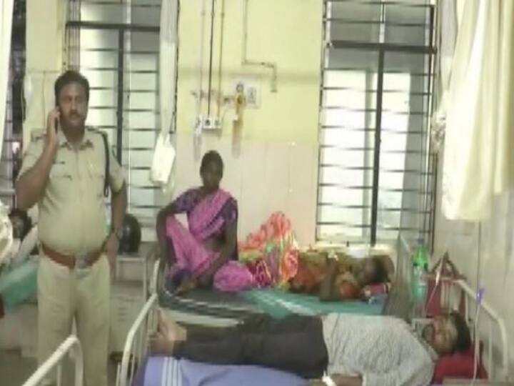 Karnataka Assembly Elections 2023 JDS workers attacked BJP supporters with knives many injured in clash Karnataka Election 2023: जेडीएस कार्यकर्ताओं ने बीजेपी समर्थकों पर चाकुओं से किया हमला, झड़प में कई घायल