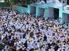 Eid 2023: कानपुर की बड़ी ईदगाह नमाजियों से हुई गुलजार, करीब दो लाख लोगों ने अदा की ईद की नमाज