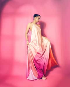 Tejasswi Prakash Raises Temperature In Shades Of Pink