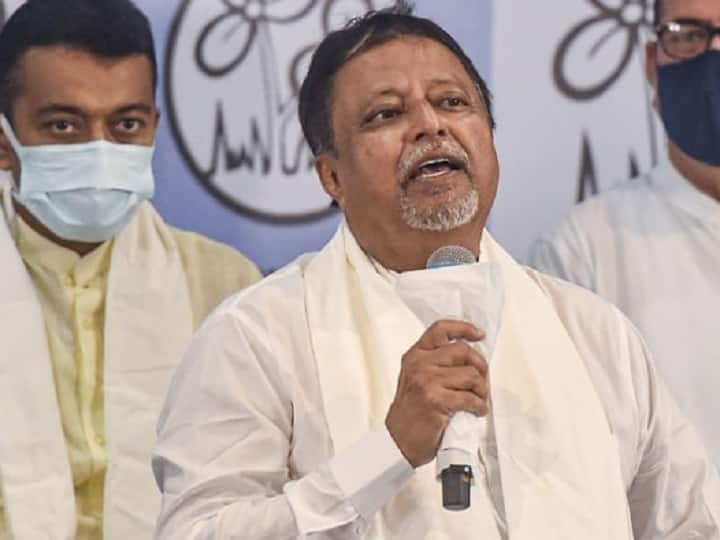 How Mamata Banerjee Chanakya Mukul Roy Become unnecessary in West Bengal politics abpp ममता बनर्जी के ‘चाणक्य’ मुकुल रॉय  सियासत में कैसे बन गए ग़ैर-ज़रूरी?