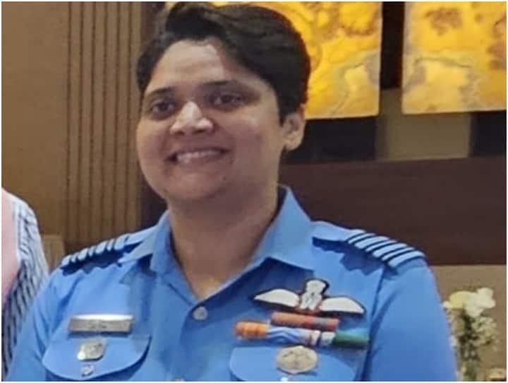 मुख्यमंत्री अशोक गहलोत ने ट्वीट कर दीपिका मिश्रा को बधाई दी है. उन्होंने कहा कि दीपिका मिश्रा ने पूरे प्रदेश को गौरवान्वित किया है.