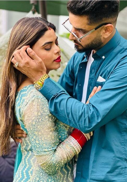 ਜੈਸਮੀਨ ਤੇ ਲਾਲੀ ਕਾਹਲੋਂ ਦੀਆਂ ਰੋਮਾਂਟਿਕ Pics