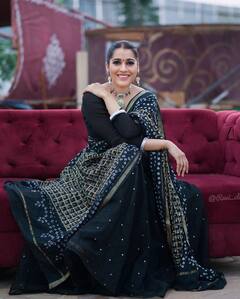 Rashmi Gautam Latest Photos : 'సుడిగాలి' సుధీర్ సినిమా చూడలేక ఇంటర్వెల్‌ నుంచి రష్మీ వచ్చేసిందా?