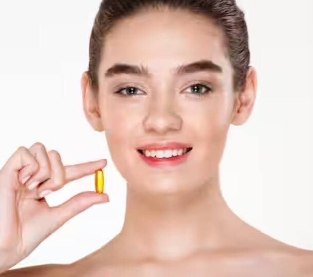 ਜੇਕਰ ਤੁਸੀਂ Agra Vitamin E Capsule ਸਿੱਧਾ ਲਗਾਉਂਦੇ ਹੋ, ਤਾਂ ਤੁਹਾਨੂੰ ਜਲਣਸ਼ੀਲ ਡਰਮੇਟਾਇਟਸ ਦੀ ਸਮੱਸਿਆ ਹੋ ਸਕਦੀ ਹੈ। ਇਸ ਕਾਰਨ ਚਮੜੀ 'ਤੇ ਛਾਲੇ, ਧੱਫੜ ਆਦਿ ਦੀ ਸਮੱਸਿਆ ਹੋ ਸਕਦੀ ਹੈ।