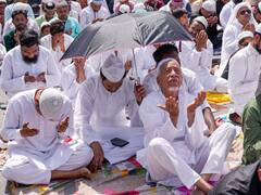 Eid al-Fitr 2023: तस्वीरों में देखिए प्रयागराज से लखनऊ तक ईद का उल्लास, शांति से सियासत तक का दिया संदेश