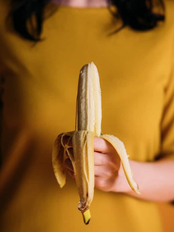 केला खाने के बाद किन चीजों के सेवन से बचें?