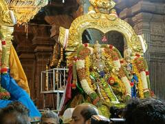 Madurai Chitrai Festival: கொடியேற்றத்துடன் தொடங்கிய சித்திரை திருவிழா...! கோலாகலம் பூண்ட மதுரை..! பரவசத்தில் பக்தர்கள்..!