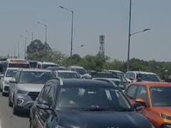 गंगोत्री-यमुनोत्री के कपाट खुलने के बाद चारधाम यात्रा शुरू, हरिद्वार में हाईवे पर लगा जाम