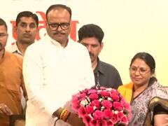 यूपी निकाय चुनाव से पहले अखिलेश यादव को झटका, सपा की मेयर प्रत्याशी अर्चना वर्मा BJP में शामिल