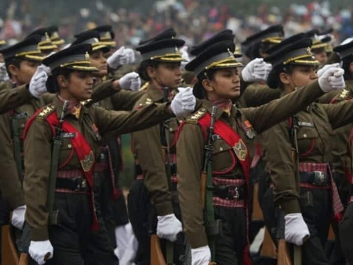 Indian Army will train women officers for command roles to handle howitzer gun cadets set to be commissioned after OTA passing out parade in chennai Indian Army: भारतीय सेना की महिला ऑफिसर्स अब चलाएंगी होवित्जर तोप और रॉकेट सिस्टम, कमांड रोल के लिए होगी ट्रेनिंग