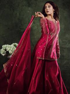 ਸ਼ਹਿਨਾਜ਼ ਗਿੱਲ ਨੇ ਈਦ 'ਤੇ ਸ਼ੇਅਰ ਕੀਤੀਆਂ ਆਪਣੀ ਕੁਝ ਖ਼ਾਸ ਤਸਵੀਰਾਂ, ਅਦਾਕਾਰਾ ਦੀਆਂ ਅੱਖਾਂ 'ਚ ਨਿਰਾਸ਼ਾ ਦੇਖ ਪ੍ਰਸ਼ੰਸਕ ਹੋਏ ਪਰੇਸ਼ਾਨ