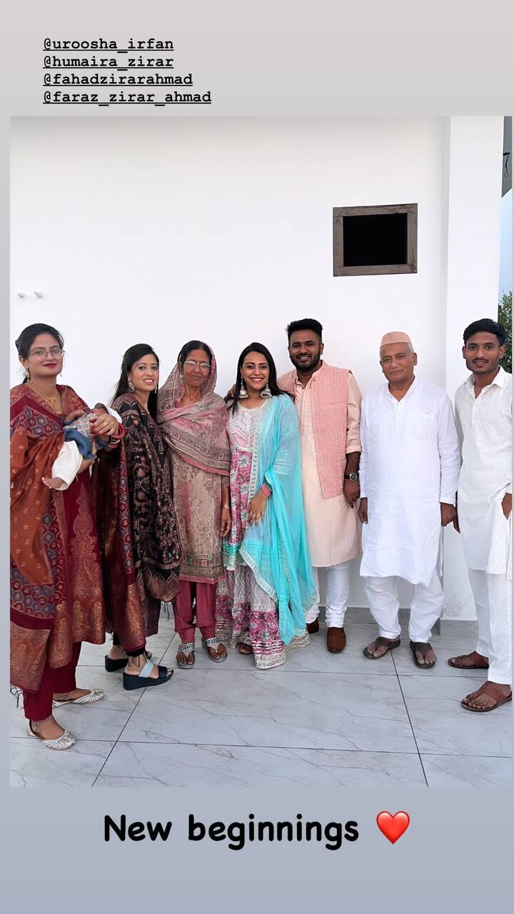 स्वरा भास्कर ने एक और फैमिली फोटो शेयर की, इसके साथ उन्होंने कैप्शन में लिखा, “नई शुरुआत.”