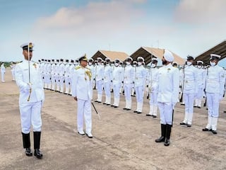 Indian Navy Recruitment: ভারতীয় নৌবাহিনীতে প্রচুর পদে হচ্ছে নিয়োগ, জেনে নিন, যোগ্যতা ও আবেদনর পদ্ধতি