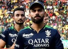 Virat Kohli Flying Kiss: ਵਿਰਾਟ ਕੋਹਲੀ ਨੇ ਲਾਈਵ ਮੈਚ 'ਚ ਅਨੁਸ਼ਕਾ ਨੂੰ ਦਿੱਤੀ ਫਲਾਇੰਗ ਕਿੱਸ, ਦੇਖੋ ਵਾਇਰਲ ਤਸਵੀਰਾਂ