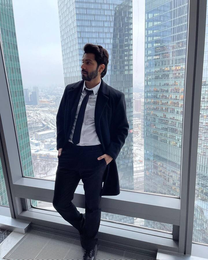 Varun Dhawan has his admirers drooling over how dashing he appears in a black suit.