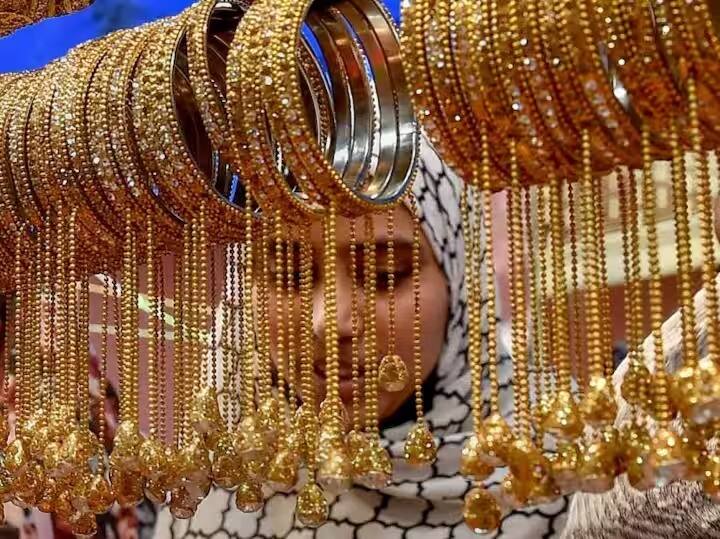 gold-silver-rate-today-24-april-are-slowing-down-due-to-subdued-demand-for-precious-metals Gold Silver Rate: ফের বাড়ল সোনার দাম, আজ কলকাতায় ১০ গ্রামের মূল্য কত ?