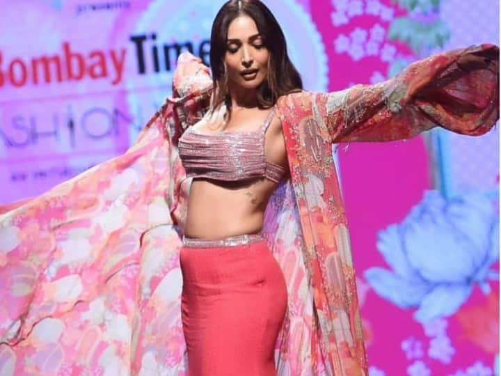 Malaika Arora at Bombay Times Fashion Week: मलाइका अरोड़ा ने हाल ही में बॉम्बे टाइम्स फैशन वीक में अपनी रैम्पवॉक कर सभी को उनका दीवाना बना दिया. इस शो में मलाइका शो स्टापर थीं.