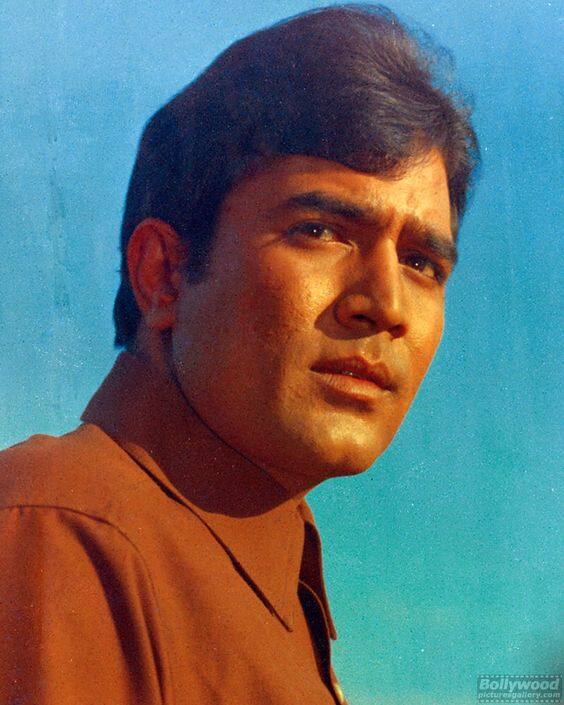 लेकिन आपको जानकर हैरानी होगी कि, बॉलीवुड का पहला सुपरस्टार कहे जाने वाले राजेश खन्ना के जीवन में कामयाबी के बाद एक ऐसा भी दौर आया था जब काका अपनी जिंदगी को खत्म कर देना चाहते थे. एक इंटरव्यू के दौरान उन्होंने खुद अपने इस दौर के बारे में खुलकर बात की थी.