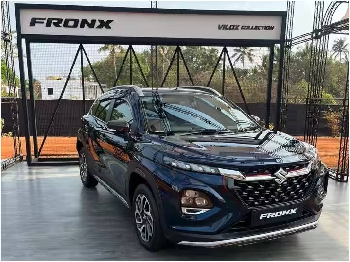 এই গাড়ি পিছনের বাম্পারের সঙ্গে স্কিড প্লেটও পাবেন। 17-ইঞ্চি মাল্টি-স্পোক অ্যালয়গুলি ফ্রঙ্কসের জন্য অনন্য অনুভূতি দেবে । এতে অন্য কোনও মারুতি মডেলের সঙ্গে শেয়ার করা হয়নি।  ফ্রনক্স ব্যালেনো হ্যাচব্যাক থেকে কিছু ডিজাইনের উপাদানও ধার করে, যেমন এতে একটি ঢালু রুফলাইন রয়েছে। ফ্রঙ্কস 3,995 এমএম লম্বা, 1,550 এমএম উচ্চতা ও 1,765 এমএম চওড়া – প্রায় ব্যালেনোর মতো।