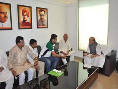 LJP रामविलास के नेता अच्युतानंद ने राजनाथ सिंह को लेकर दिया विवादित बयान, पार्टी ने स्टेटमेंट से किया किनारा