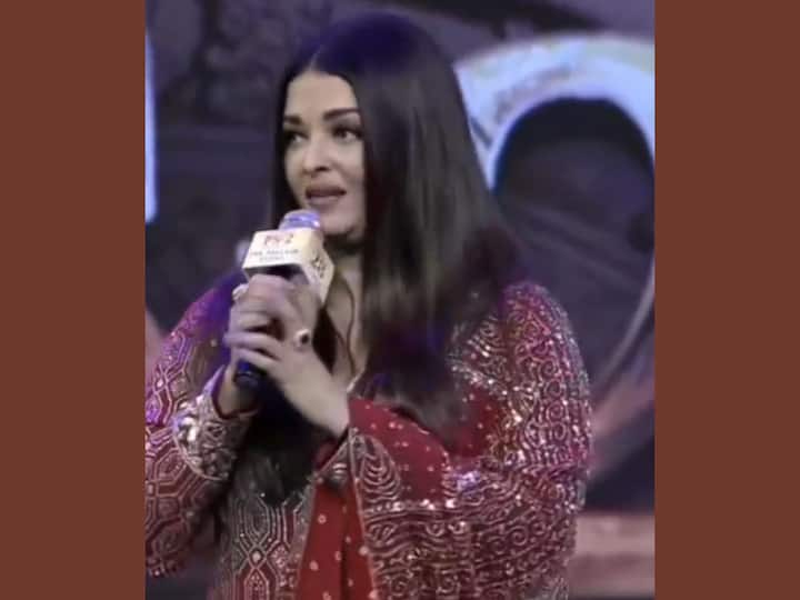 At the Hyderabad event, Aishwarya Rai was joined by the complete 'Ponniyin Selvan 2' crew. As she talked on stage, she also complimented Mani Ratnam for casting her in multiple hit films. (Image Source: Instagram/aishwaryaraibachchan_arb)