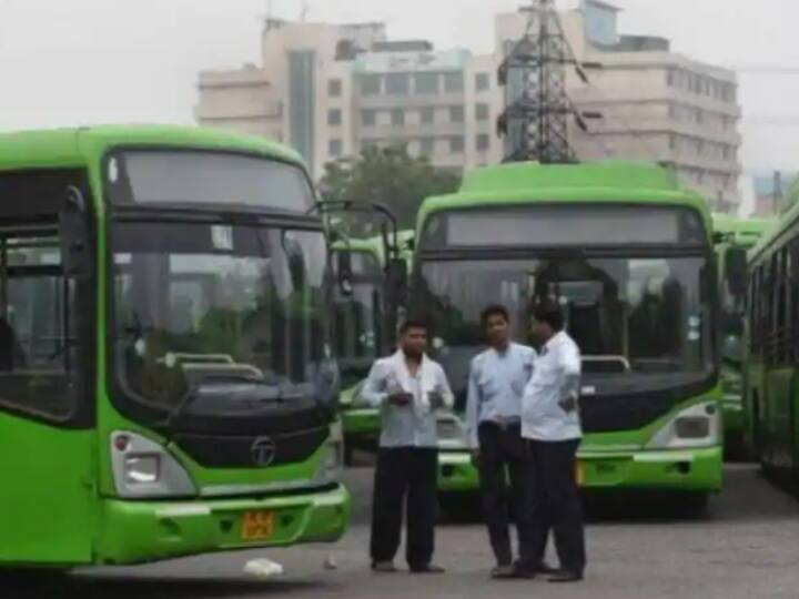 Delhi Cluster Workers: सैकड़ों क्लस्टर बसकर्मियों पर लटकी बेरोजगारी की तलवार, नाराज कर्मचारी आज करेंगे प्रोटेस्ट Delhi job losers cluster bus driver and conductors protest against Delhi Government policy today ann Delhi Cluster Workers: सैकड़ों क्लस्टर बसकर्मियों पर लटकी बेरोजगारी की तलवार, नाराज कर्मचारी आज करेंगे प्रोटेस्ट