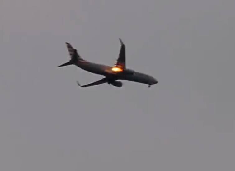 PIA Aircraft Strays in Indian Airspace for 10 Mins After Failing to Land in Lahore PIA Aircraft Strays in Indian Airspace: இந்திய வான்வெளியில் பாகிஸ்தான் விமானம்..10 நிமிடங்கள் பறந்தும் எதுவும் செய்யாத ராணுவம், ஏன் தெரியுமா?