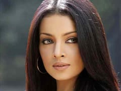 एक्ट्रेस सेलिना जेटली ने अमिताभ बच्चन के सपोर्ट में उठाई आवाज, एलन मस्क को ट्वीट कर लिखी ये बात