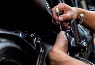 Bike Care : બાઈકમાં વારંવાર થાય છે આ મુશ્કેલી? તો થઈ જાવ સાવધાન