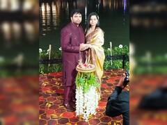PHOTOS: बाहुबली आनंद मोहन के बेटे की शाही अंदाज में सगाई, नाव पर पानी के बीच चेतन ने आयुषी को पहनाई अंगूठी