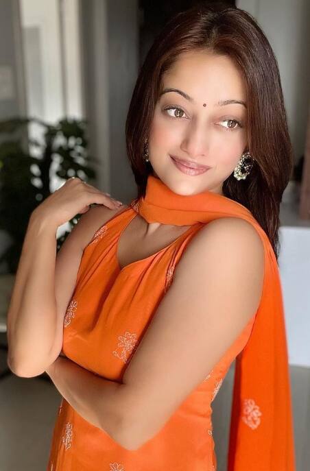 मानसीने पुढे लिहिलं आहे,
