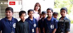 Lavanya Tripathi Visits Orphanage : 11ఏళ్లుగా ఇండస్ట్రీలో నెగ్గుకొస్తున్నా..మీరూ చేయగలరు | ABP Desam