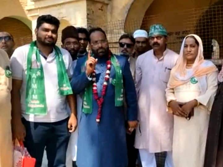 UP Nikay Chunav 2023 Yameen Abbasi left samajwadi party and joined AIMIM in aligarh ann UP Nikay Chunav 2023: अलीगढ़ में सपा को झटका, पत्नी का टिकट कटने से नाराज यामीन अब्बासी ने छोड़ी पार्टी, AIMIM से भरा पर्चा