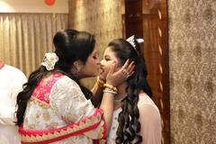 Baisakhi Banerjee : মন ভাল নেই জন্মদিনে, তবু শোভন-মহুলের সঙ্গে আনন্দে মাতলেন বৈশাখী, করলেন আবেগঘন পোস্ট