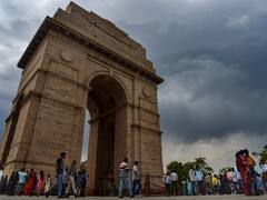 Delhi Weather Update: Minimum Temperature At 20.4 Degrees Celsius, Cloudy Skies Predicted In Evening