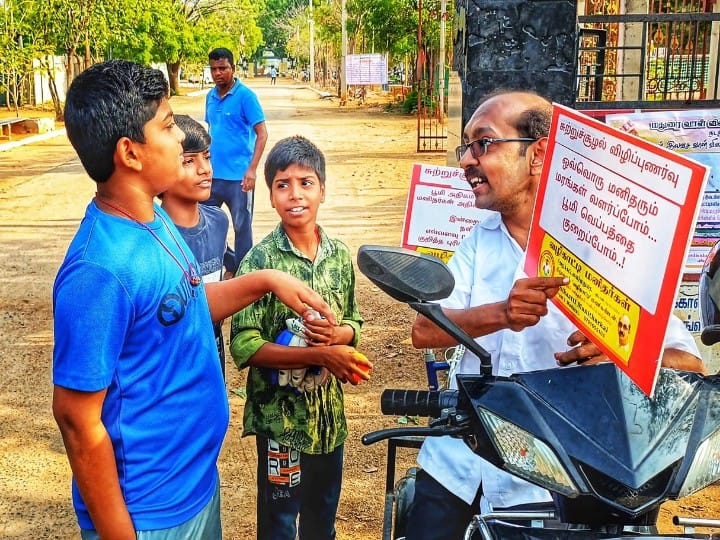 வெப்பம் அதிகரிப்பதை தடுக்க விழிப்புணர்வு ஏற்படுத்தும் சமூக ஆர்வலர் மணிகண்டன்  - ஆர்வத்துடன் கேட்கும் மக்கள்